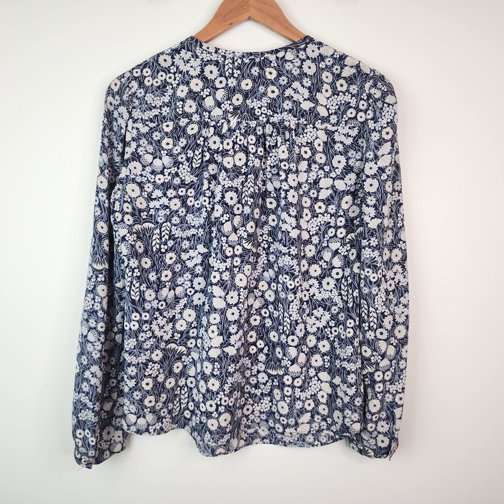 Rebecca Taylor Floral Silk Button Up Blouse Womens Size 6 Blue White Long Sleeve - Picture 7 of 8